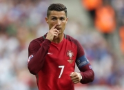 PG游戏下载-奥斯梅恩一锤定音！马里击溃希腊，大场面先生定义非洲足球新纪元