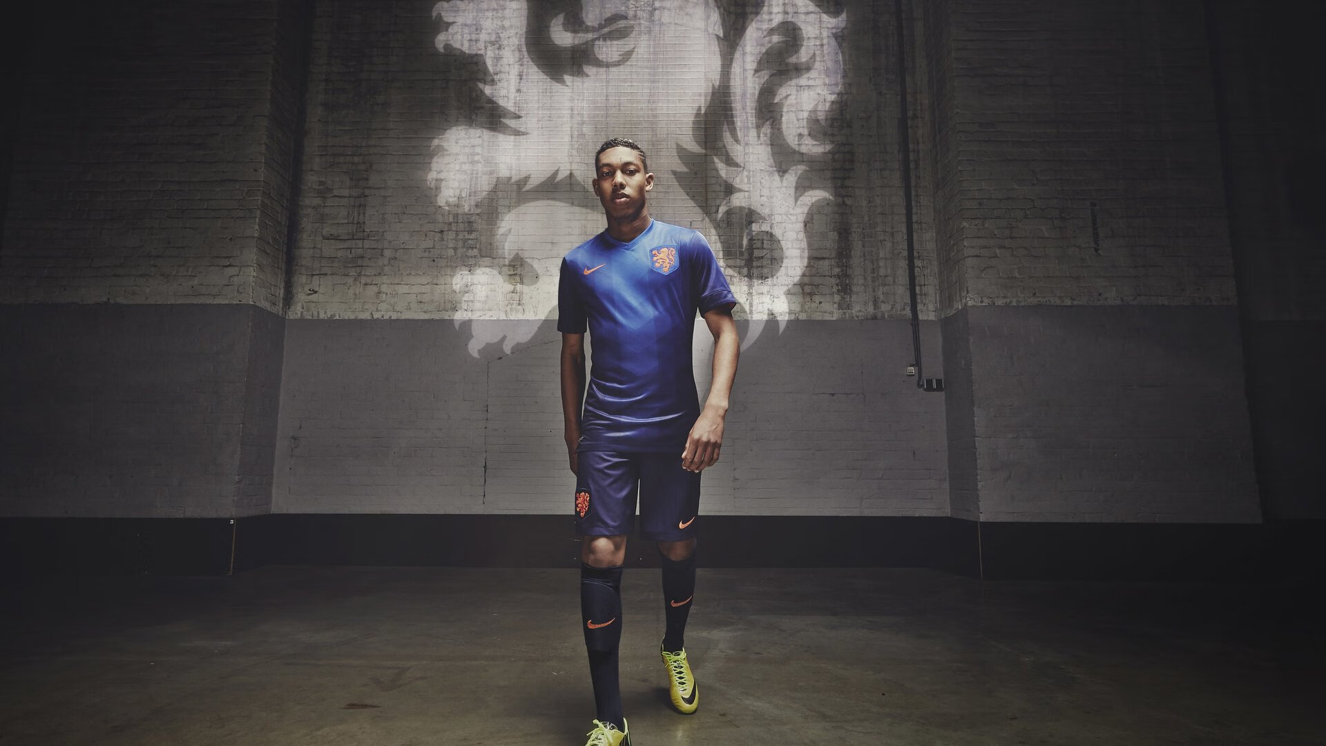 三笘薰带队取胜，西班牙正面击溃比利亚雷亚尔，亚洲之光与欧洲铁壁的双重奏