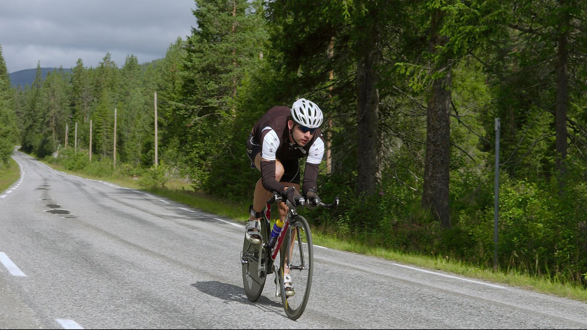 猛龙精神与哈登启示，当团队荣耀遇见个人传奇